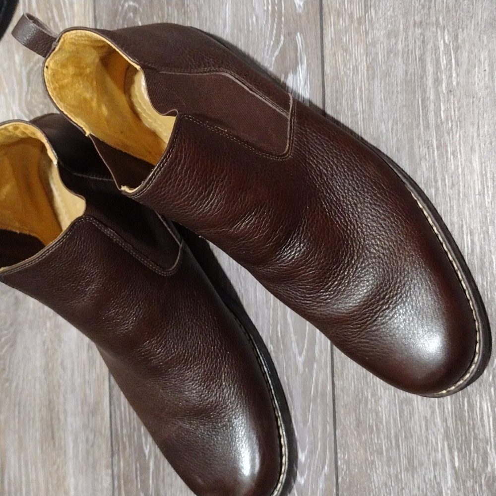 Sandro Limited dark brown Chelsea boots. Mint condition. Size 11